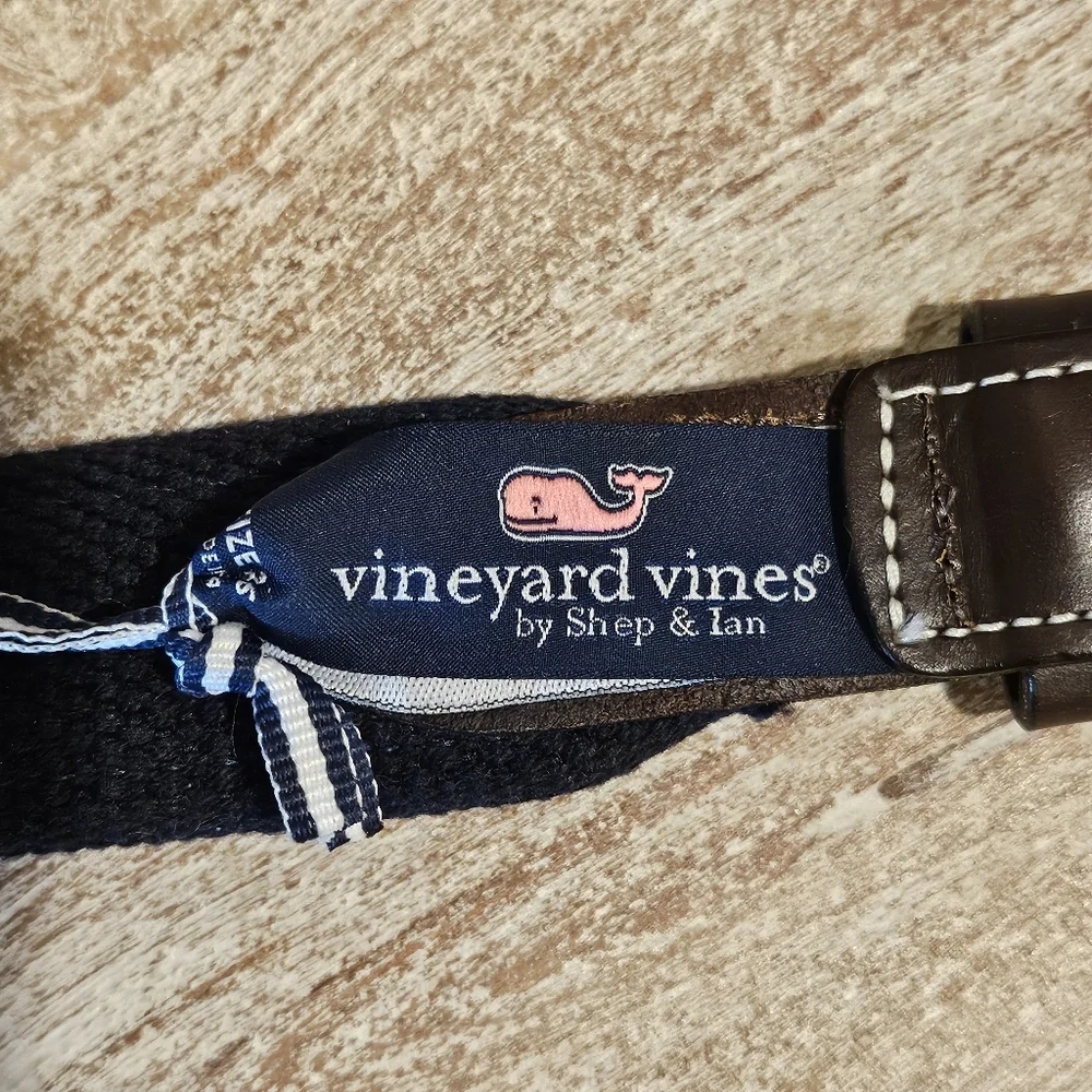 NWT Vineyard Vines Truck and Christmas Tree Canvas Club Belt - Size 1